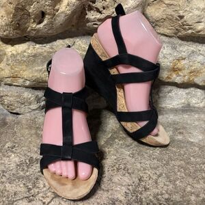 TARYN Rose Black Suede Nubuck  T-Trap High Wedge Heels Strappy Bow Sandals W’s 7